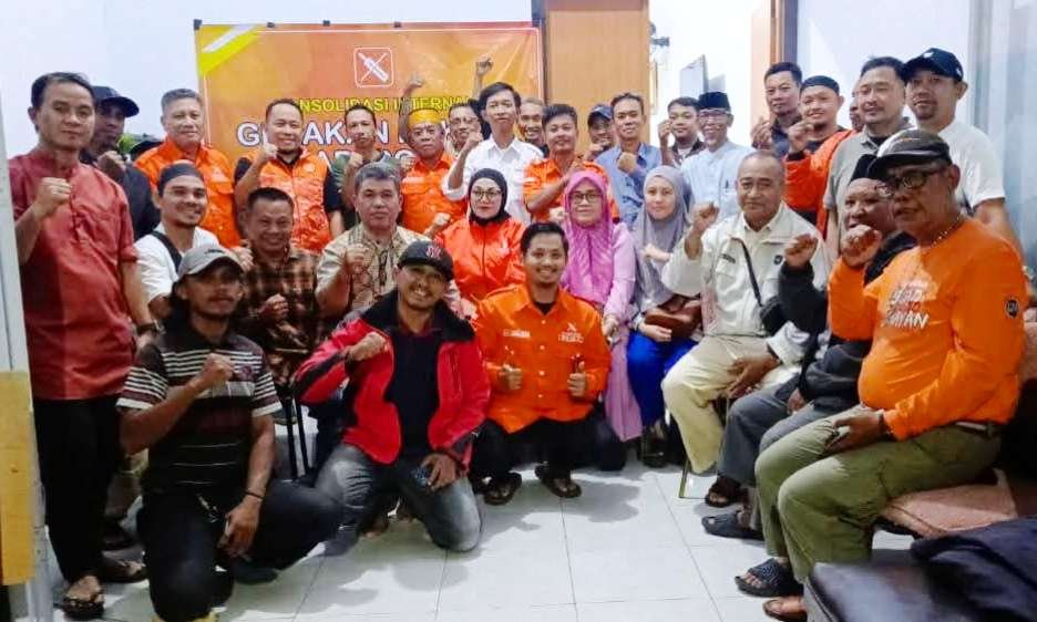 Konsolidasi internal DPD Gerakan Rakyat Kabupaten. 