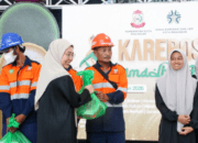 Ramadan 2026, TP PKK Kota Makassar Distribusikan Ratusan Paket Sembako untuk Petugas Kebersihan