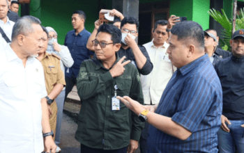 Menteri Koordinator Bidang Pangan RI, Zulkifli Hasan dan Wali Kota Makassar