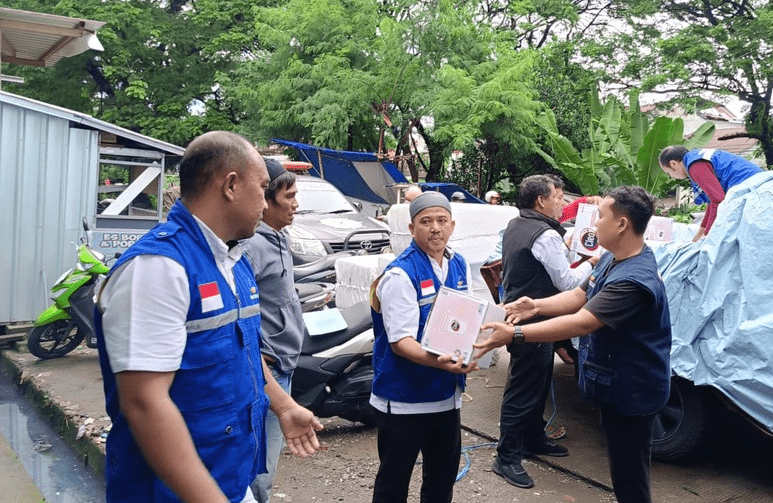 Pemprov Sulsel Turunkan Tagana, Bantu Korban Banjir di Makassar