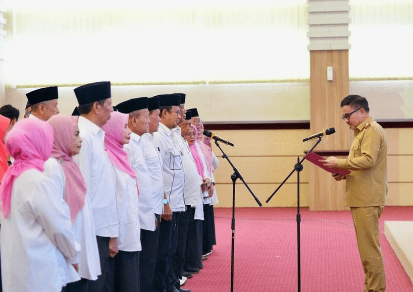 Sekda Sulsel Jufri Rahman Lantik Pengurus IKABA Sulsel