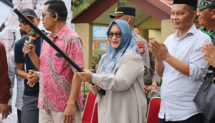 Wakil Bupati Luwu Timur Lepas Pawai Ta’aruf MTQ XI, Ratusan Kendaraan Ikut Meriahkan