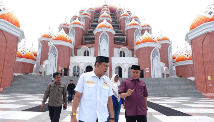 Komisi D DPRD Sulsel Soroti Kebocoran Masjid Kubah 99, Minta Evaluasi Total Perbaikan