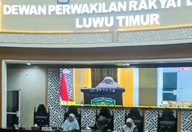 Rapat Paripurna DPRD Luwu Timur