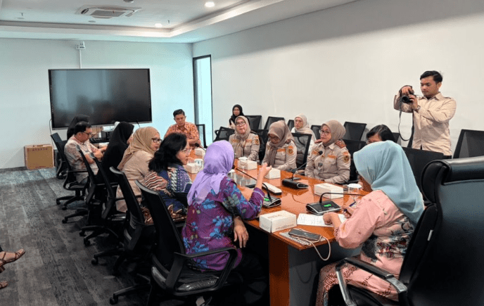Diskominfo Makassar Terima Kunjungan Lintas Instansi Perkuat Sinergi Komunikasi Publik