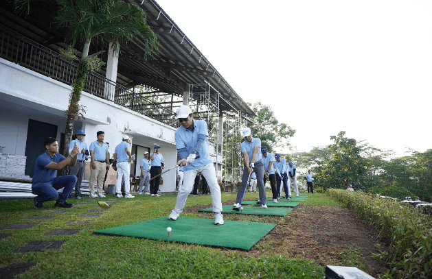 Fun Golf PGA Unhas dan IKA SMANSA Jadi Ajang Silaturahmi Sekaligus Aksi Nyata untuk Pendidikan