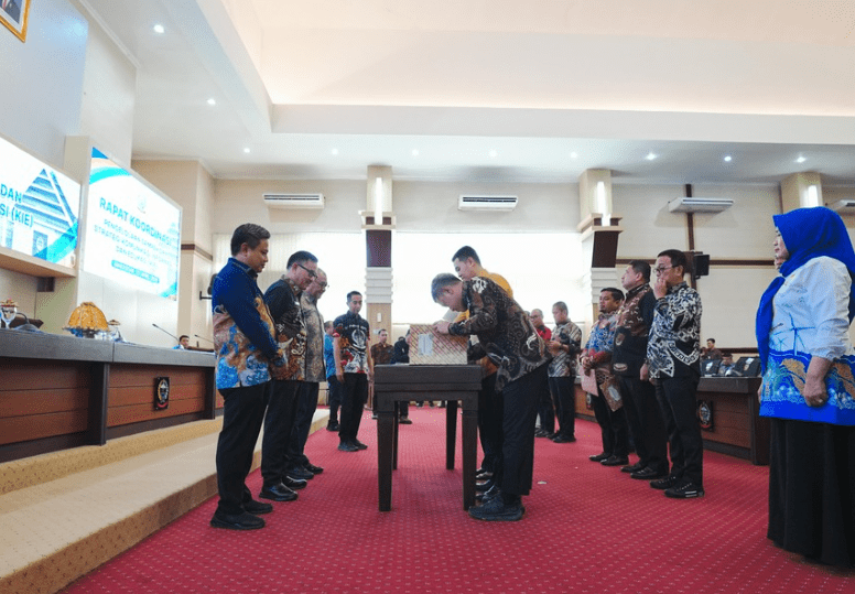 Sinergi Pusat-Daerah Diperkuat, Sulsel Pacu Reformasi Pengelolaan Sampah