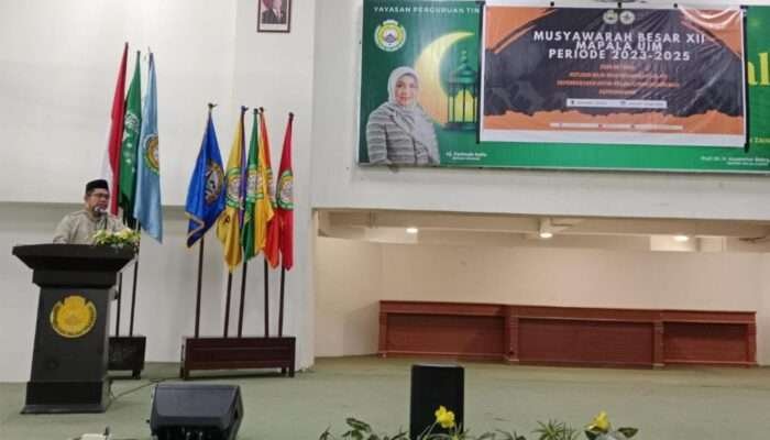 Wakil Rektor II UIM Ajak Mahasiswa MAPALA Berperan Jaga Lingkungan