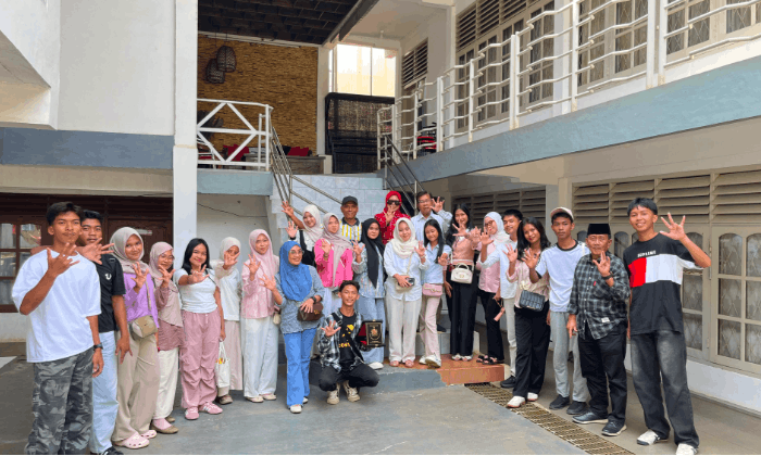 Epoch Class SMAN 4 Luwu Timur Telusuri Jejak Peradaban Matano Lewat Studi Wawasan