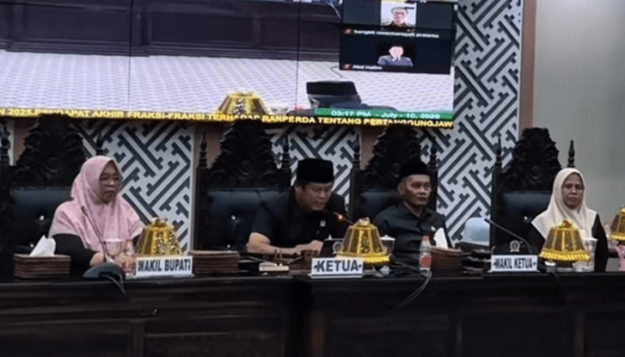 DPRD Luwu Timur Setujui Ranperda Pertanggungjawaban APBD 2025 Jadi Perda
