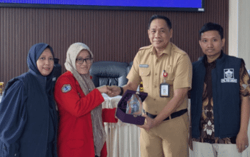 FKM Unhas Akhiri PBL III di Soppeng, Mahasiswa Presentasikan Inovasi untuk Pembangunan Kesehatan
