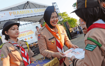 Fatmawati Rusdi Kukuhkan 241 Pramuka Garuda Makassar, Tekankan Pentingnya Pendidikan Karakter