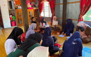 Cegah Stunting, Mahasiswa KKN-PK Unhas Ajak Warga Barru Manfaatkan Nanas sebagai Pangan Bergizi