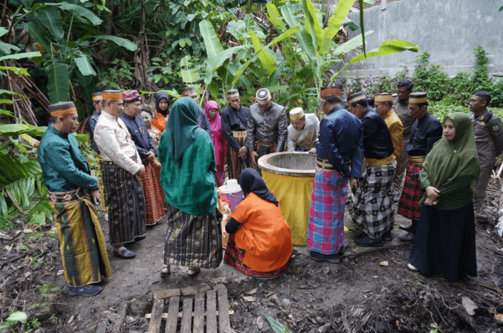 Mallekke Wai, Saat Air Suci dan Warisan Leluhur Menyatu dalam Perayaan Hari Jadi Luwu ke-67a