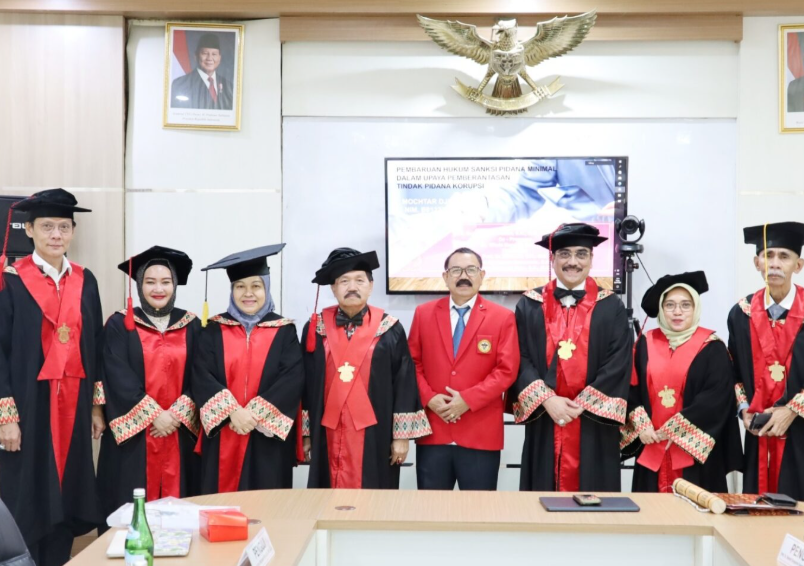 Mochtar Djuma Raih Gelar Doktor Ilmu Hukum di Unhas Makassar