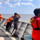 KRI Marlin-877 Perkuat Operasi SAR Korban KM Nurul Salsa di Perairan Selayar