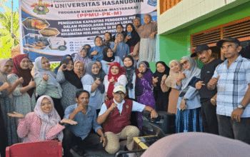 Unhas Latih PKK Bulukumba Olah Biji Labu Kuning Jadi Produk Bernilai Ekonomi
