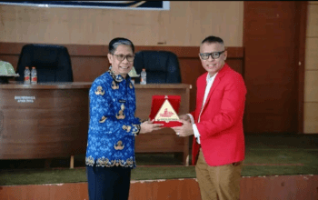Wabup Soppeng Buka Pengabdian Masyarakat Pascasarjana FIB Unhas, Dorong Pelestarian Budaya Lokal