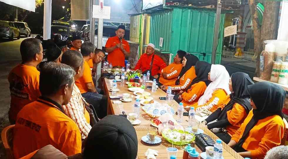 Asri Tadda saat menghadiri kegiatan silaturahmi bersama jajaran pengurus DPD dan DPC Partai Gerakan Rakyat se-Kota Makassar yang digelar pada Senin (27/7/2026).