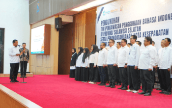 Tim Pengawasan Bahasa Indonesia Sulsel Dikukuhkan, Jufri Rahman Jadi Ketua