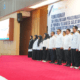 Gubernur Sulawesi Selatan Andi Sudirman Sulaiman mengukuhkan Tim Pengawasan Penggunaan Bahasa Indonesia Provinsi Sulawesi Selatan