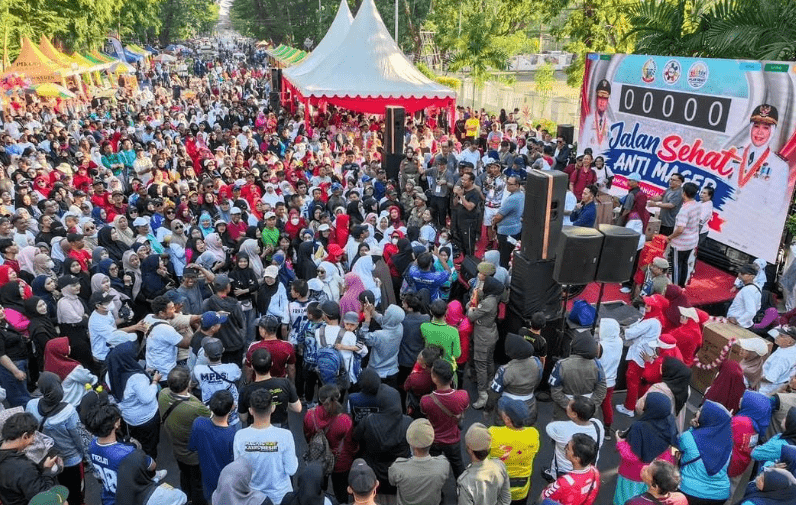 Gubernur Sulawesi Selatan Andi Sudirman Sulaiman