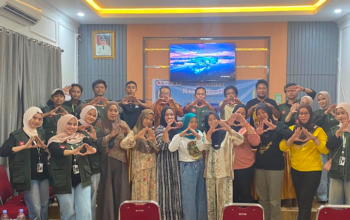 KKN ITB Nobel Indonesia Dorong UMKM Desa Samaulue Pinrang Naik Kelas Lewat Legalitas dan Digitalisasi