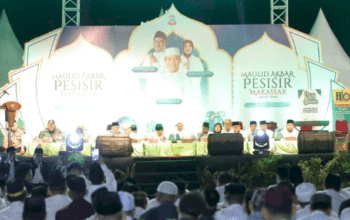 Maulid Akbar Pesisir Makassar Meriah di Paotere, Perahu Nelayan Hiasi Perayaan