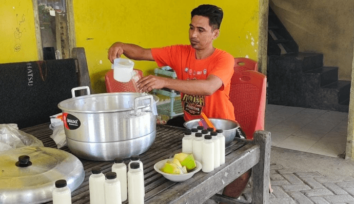 Peternak Desa Tanete Sidrap Sukses Kembangkan Usaha Sapi