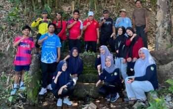 Jelang HUT ke-81 RI, Karang Taruna Pabbentengang Bangun Tugu Perjuangan Wolter Monginsidi dan Emmy Saelan