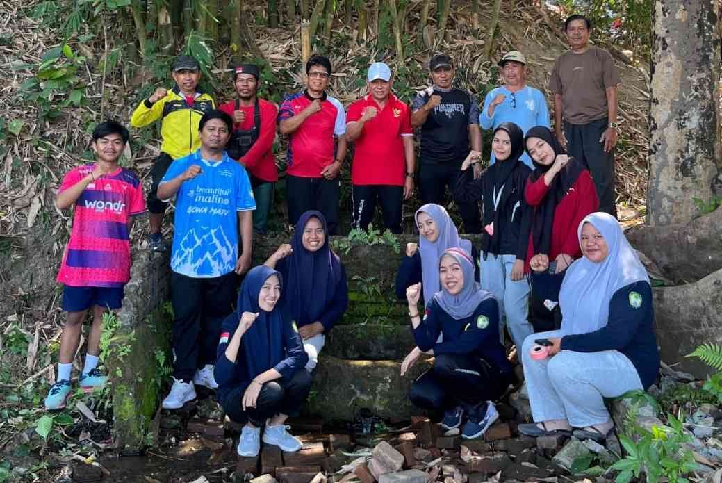 Karang Taruna dan Pemerintah Desa Pabbentengang Letakkan Batu Pertama Tugu Perjuangan Wolter Monginsidi dan Emmy Saelan