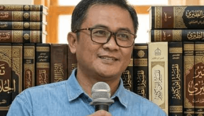 Membaca Kembali Demokrasi Indonesia dari Akar