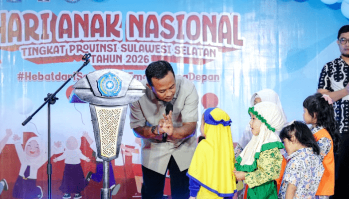 Buka Hari Anak Nasional ke-42 Sulsel, Andi Sudirman: Masa Depan Daerah Dimulai dari Anak