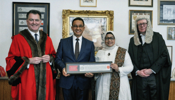 Anies Baswedan Terima Freedom of the City of London, Sebut Penghargaan sebagai Pintu Kolaborasi
