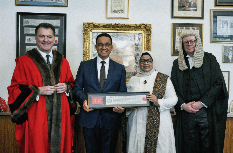 Anies Baswedan Dianugerahi Freedom of the City of London
