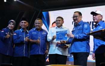 Tiga Hari Usai Mundur dari Golkar, Appi Resmi Bergabung dengan Demokrat