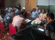 Dialog Dengan Pemda Lutim, Rumpun Mangade Tomagi Minta Aktivitas di Lahan Leluhurnya Dihentikan 1