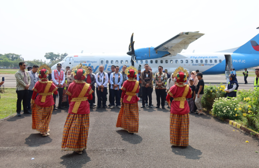 Fly Jaya resmi beroperasi di Masamba
