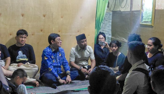 Gubernur Sulsel Melayat Petugas Manggala Agni yang Gugur Saat Padamkan Karhutla di Toraja Utara