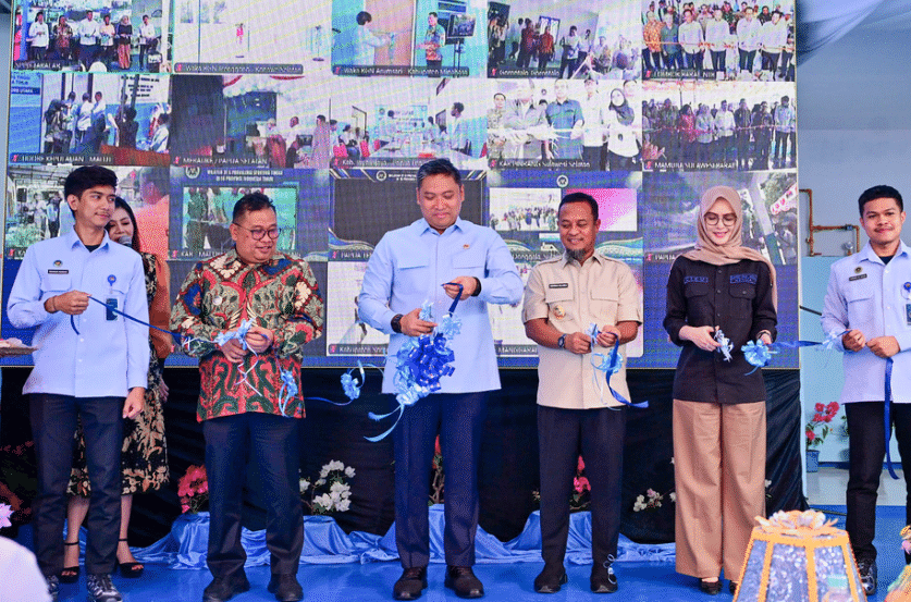 Gubernur Sulsel Dampingi Kepala BGN Resmikan SPPG Wilayah 3T di Takalar