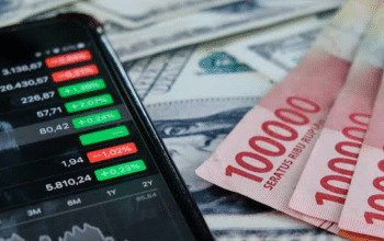 Wah! Rupiah Anjlok ke Rp18.110 per Dolar AS, BI Sebut Volatilitas Biasa