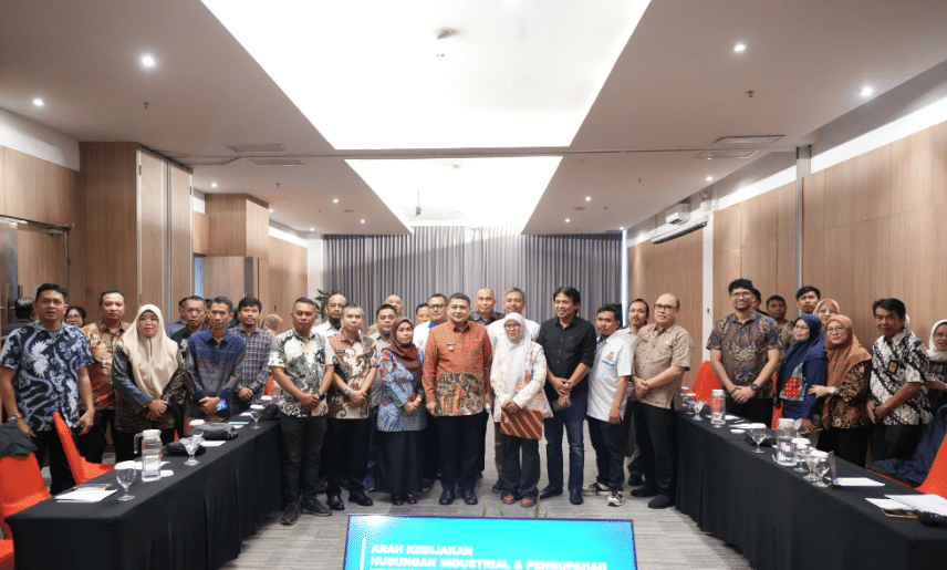 Lembaga Kerja Sama (LKS) Tripartit dan Dewan Pengupahan Kota Makassar