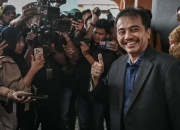 Jaksa Jadwalkan Jokowi Bersaksi pada 5 November, Begini Harapan Roy Suryo
